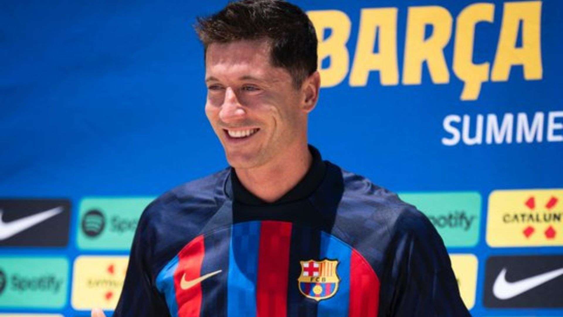 場中達成了 場中達成了